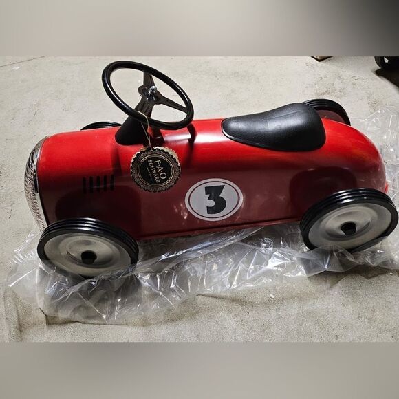 FAO Schwarz
Ride-On Retro Roadster. NEW. - Picture 3 of 5